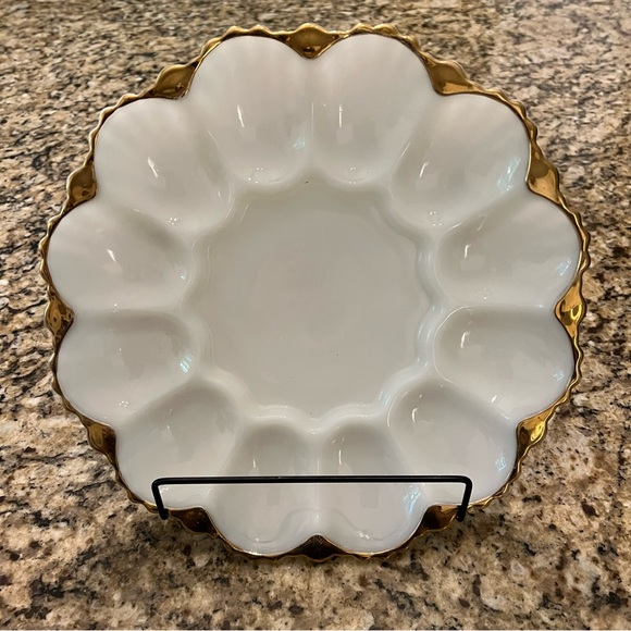 Anchor Hocking Dining Vintage Anchor Hocking Milk Glass Deviled Egg